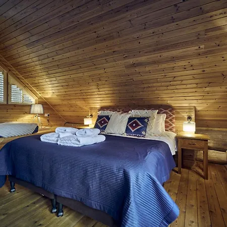 Tatil Evi Alder With Hot-tub